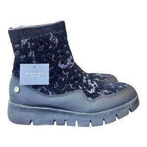 ✨ Black Silver Platform Bootie Bernie Mev New York “Andy” Pull-On– NWT ✨